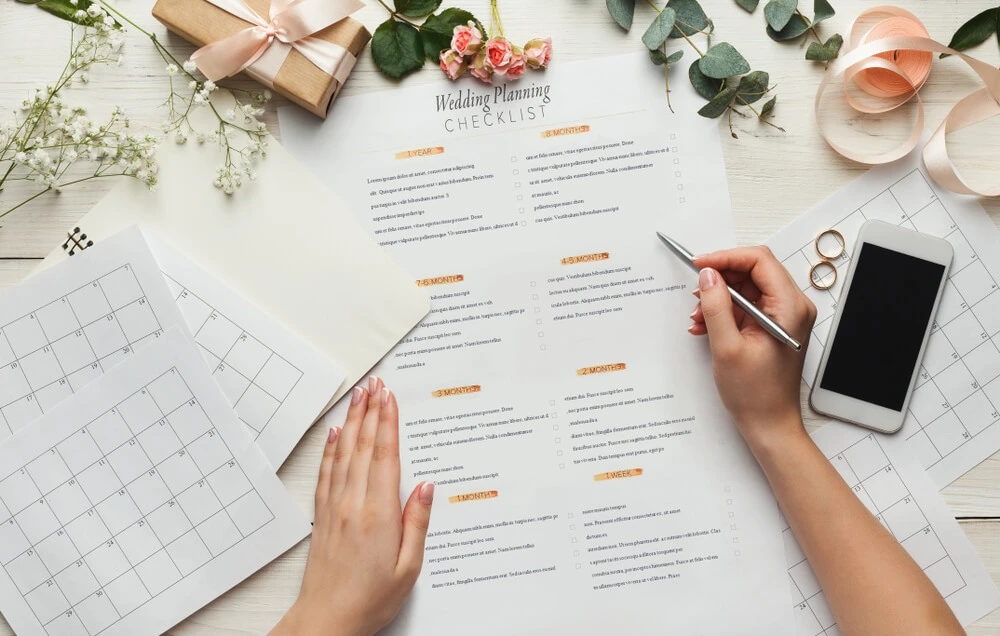 wedding background with checklist and calendar
