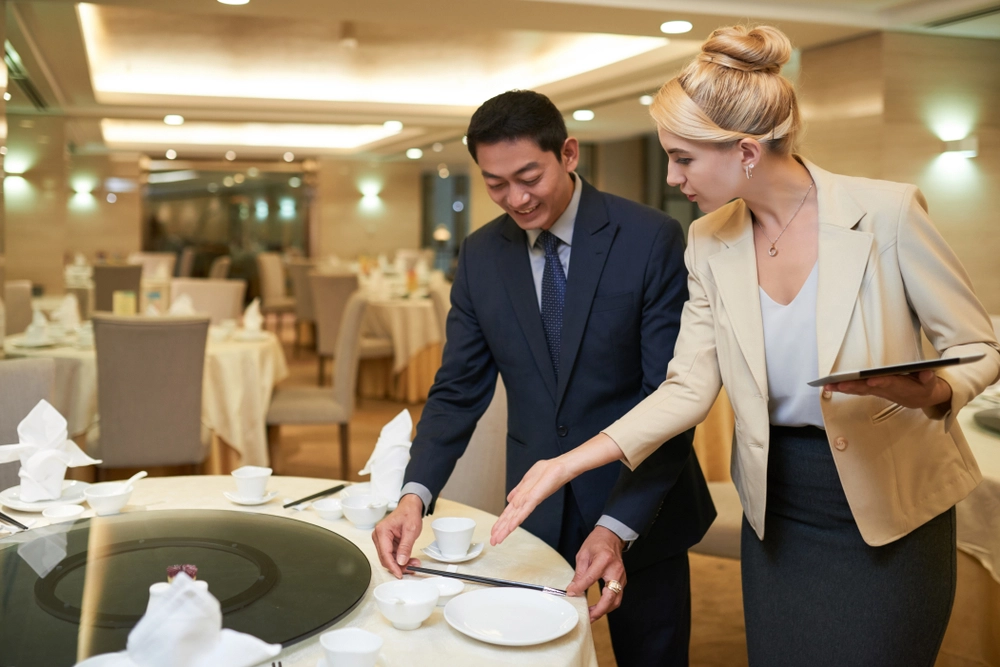 Wedding planner taking care of all dining details
